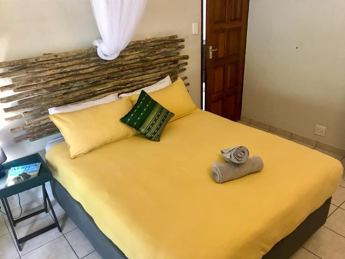 Hello Kruger Hideaway Cottage & Skilpad Studio Marloth Park Extérieur photo